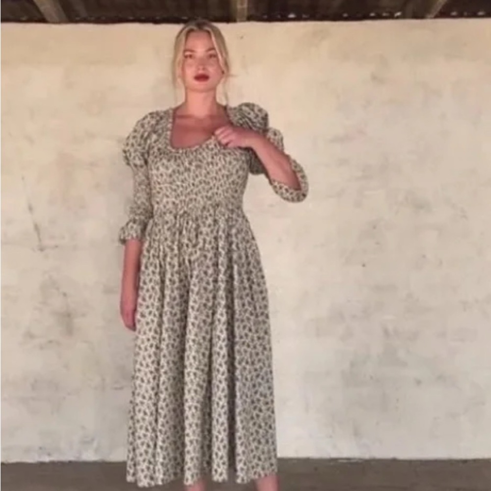 Doen Cream Floral Maxi Dress